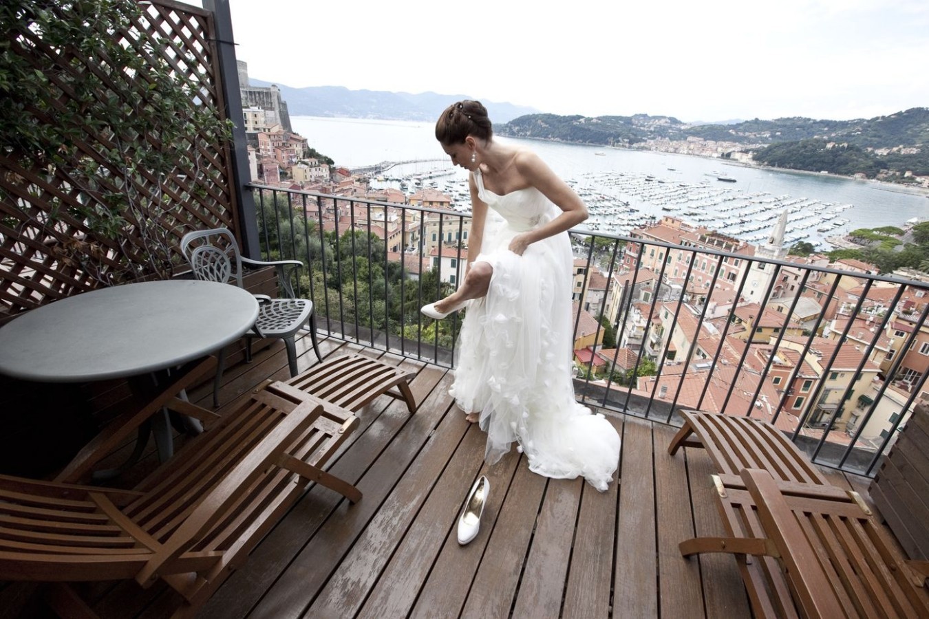 elope in the Italian Riviera