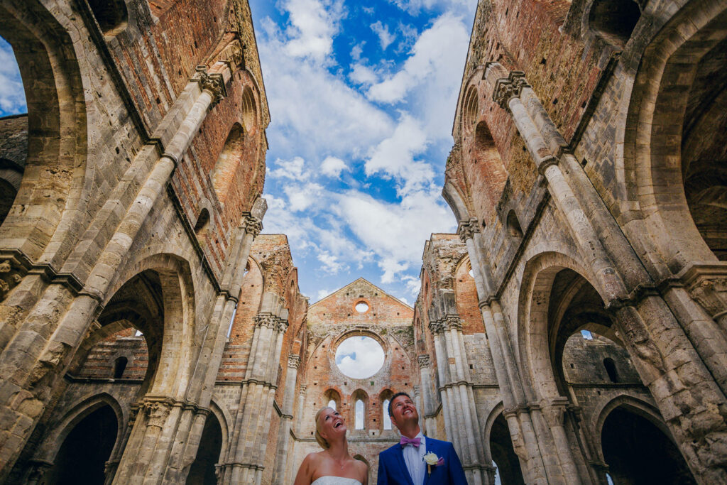Elope in Tuscany