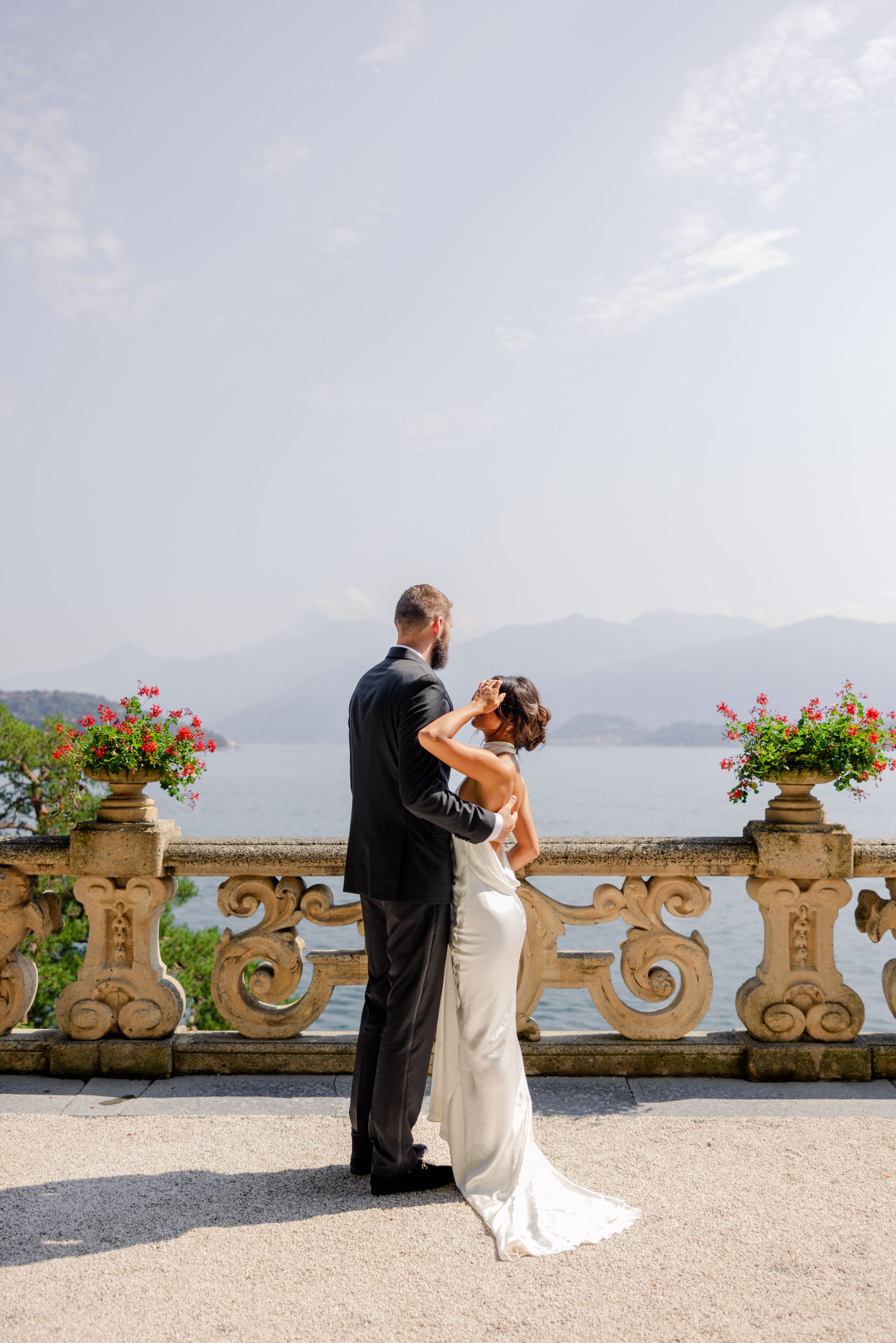 Romantic Elopement at Villa del Balbianello